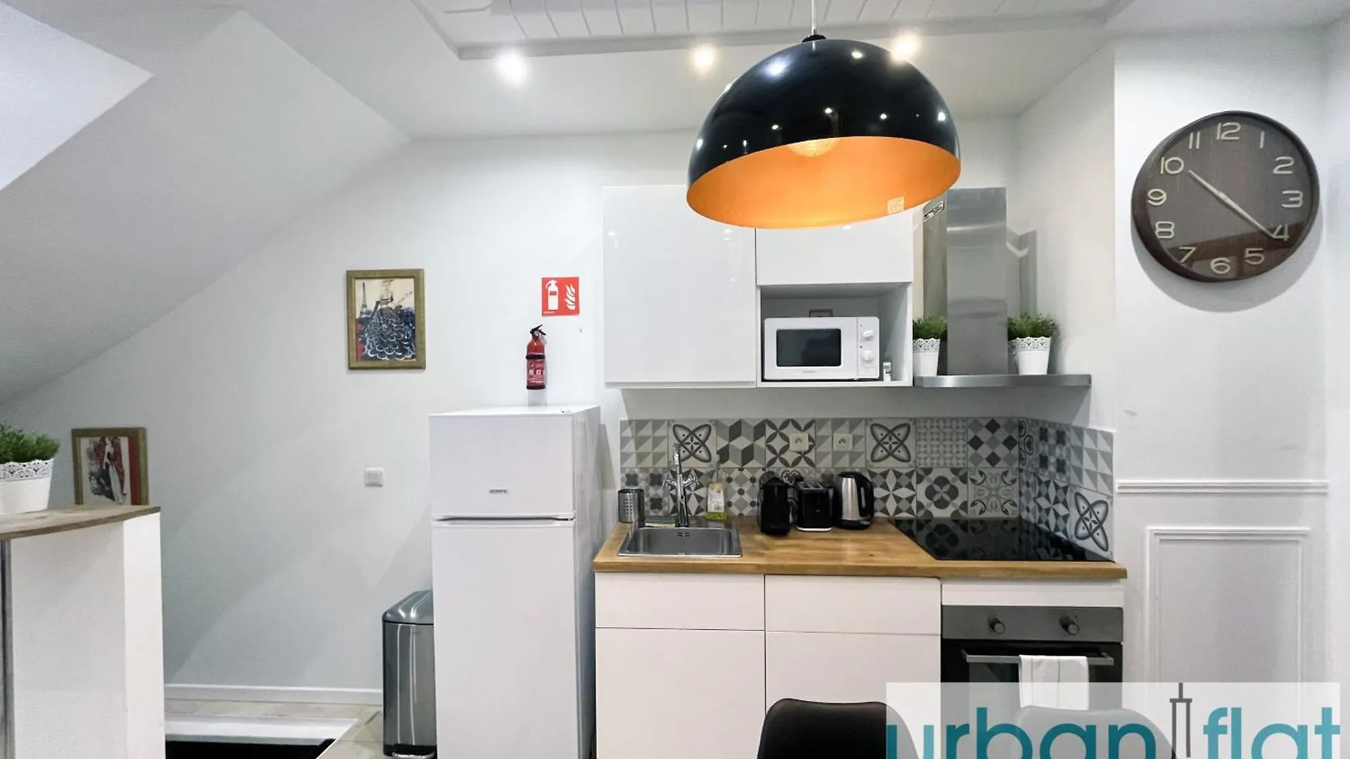 Apartment 80 - Cinema Sebastopol